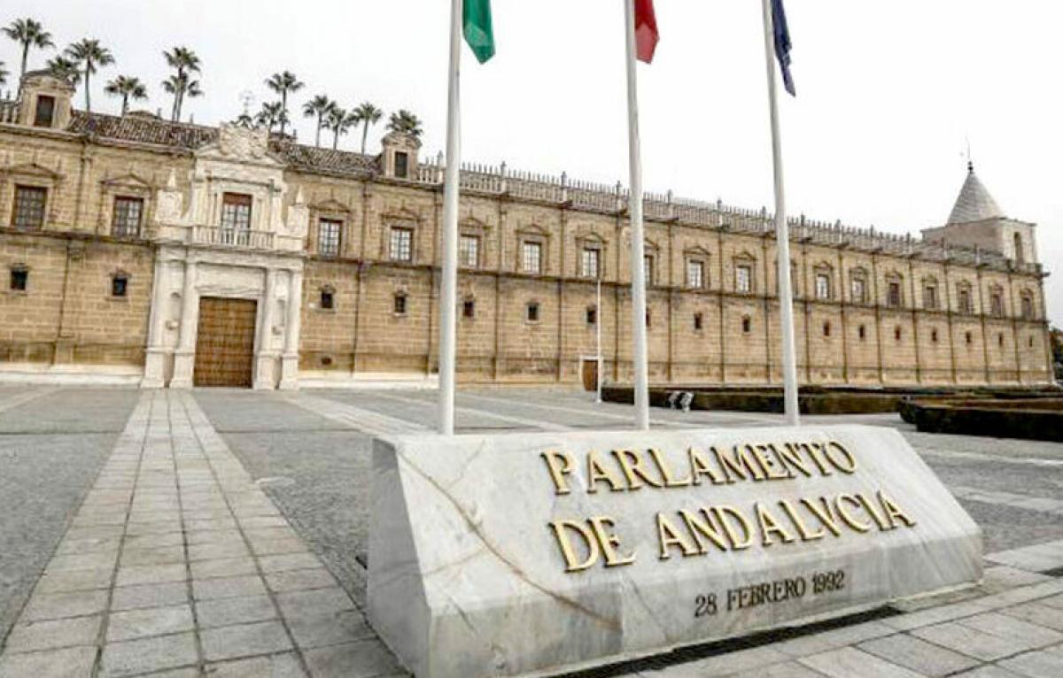 Foto: Parlamento Andaluzo. Junta de Andaluca