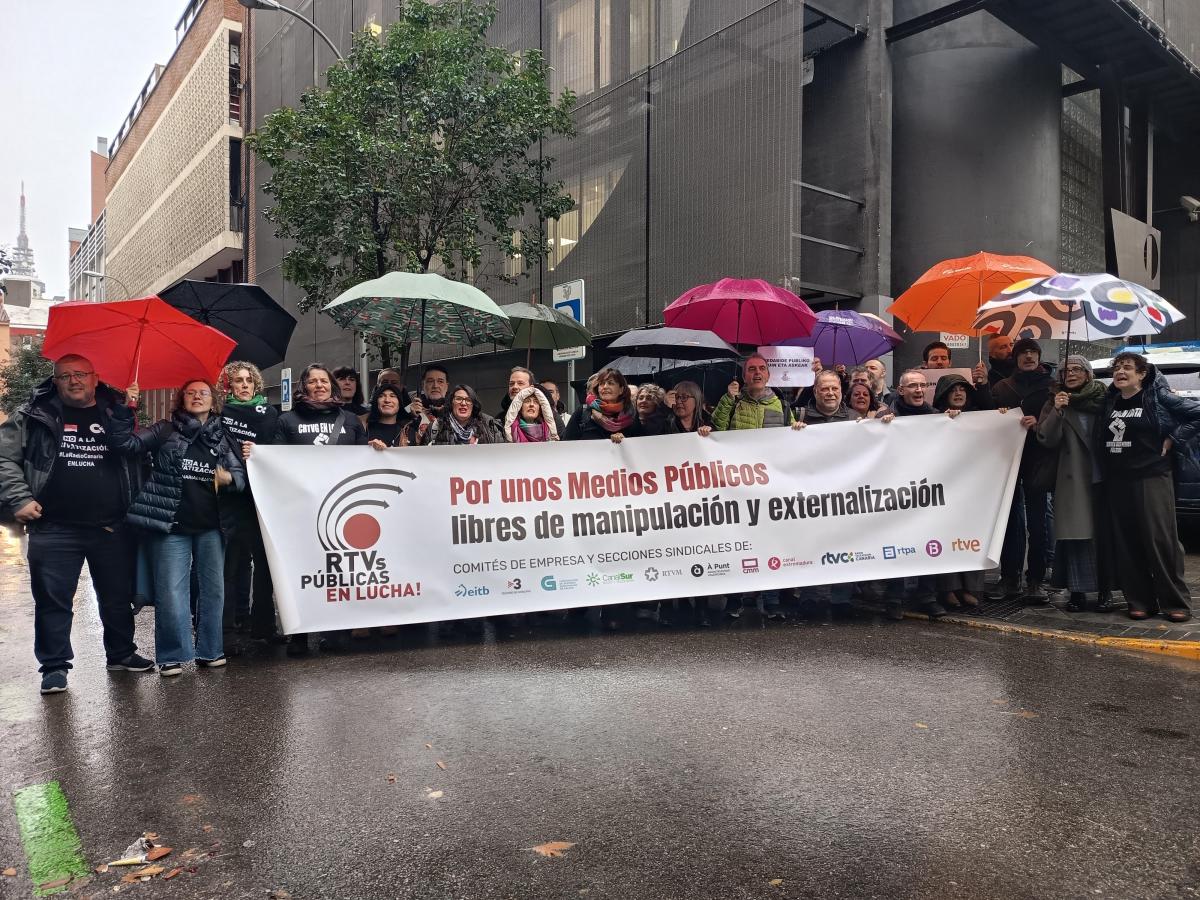 Protesta frente a la sede de FORTA en Madrid.