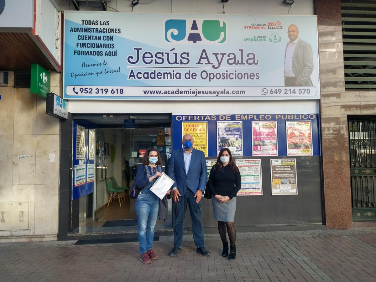 Firma Acuerdo con el director de la Academia Jesús Ayala y las responsables de formación de FSC CCOO Andalucía y FSC CCOO Málaga