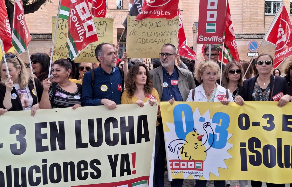 No guardamos, educamos!!! Concentración en Sevilla