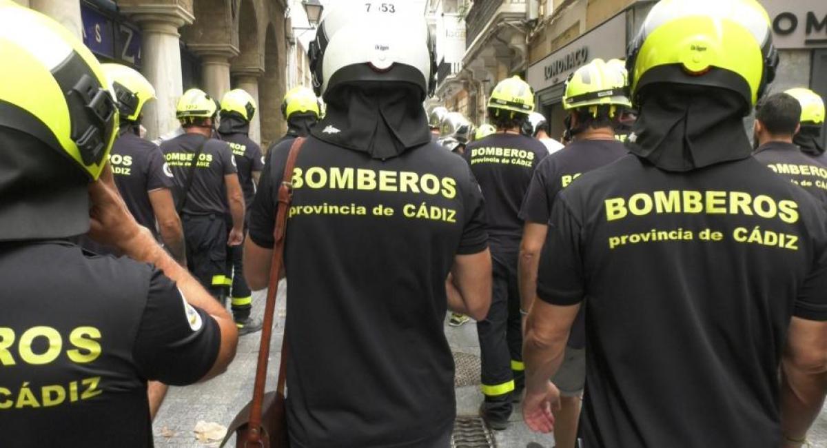 Bomberas y bomberos de Cdiz