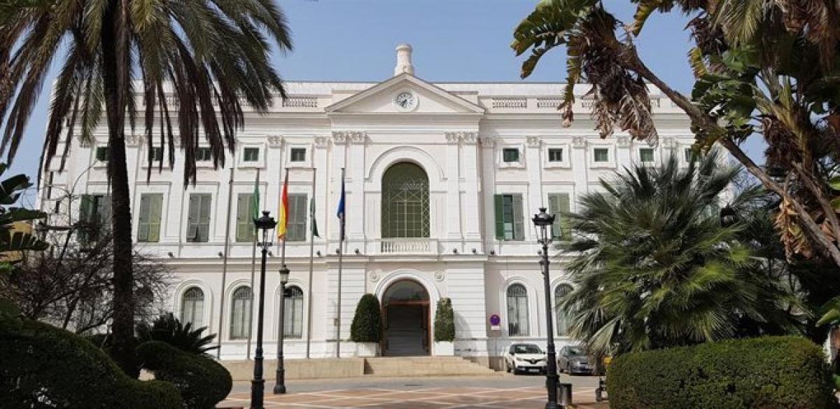 COMISIONES OBRERAS DEFIENDE LO PBLICO Y SU TRAYECTORIA EN EL AYUNTAMIENTO DE EL PUERTO DE SANTA MARA
