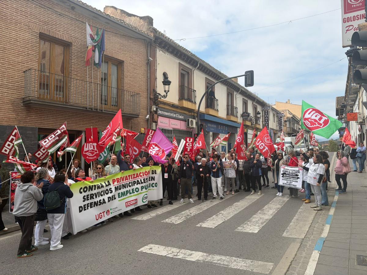 La movilización contra la privatización de servicios municipales se ha desarrollado por las calles de Órgiva