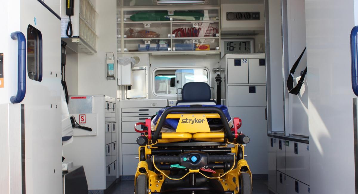 Interior de una ambuancia