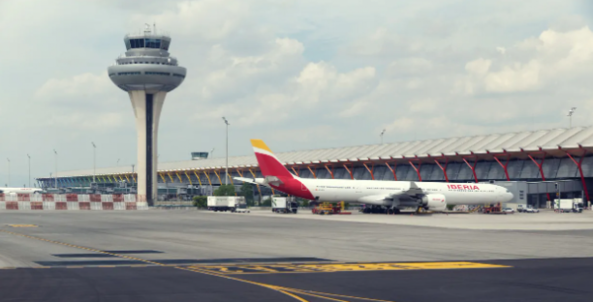 Torre de control aeropuerto Adolfo Surez-Madrid Barajas