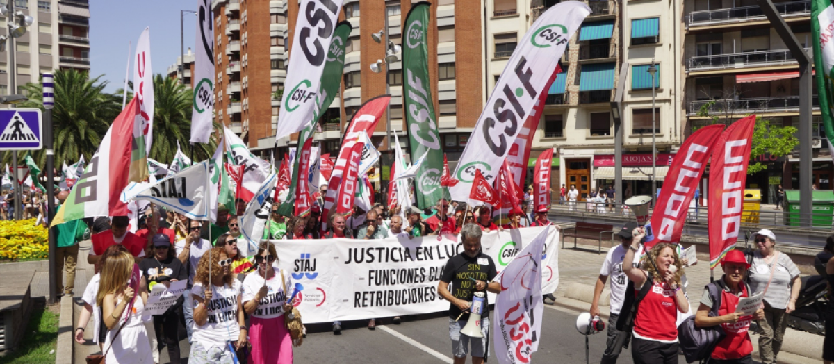 Cabecera manifestacin 20 julio 2023 en Logroo