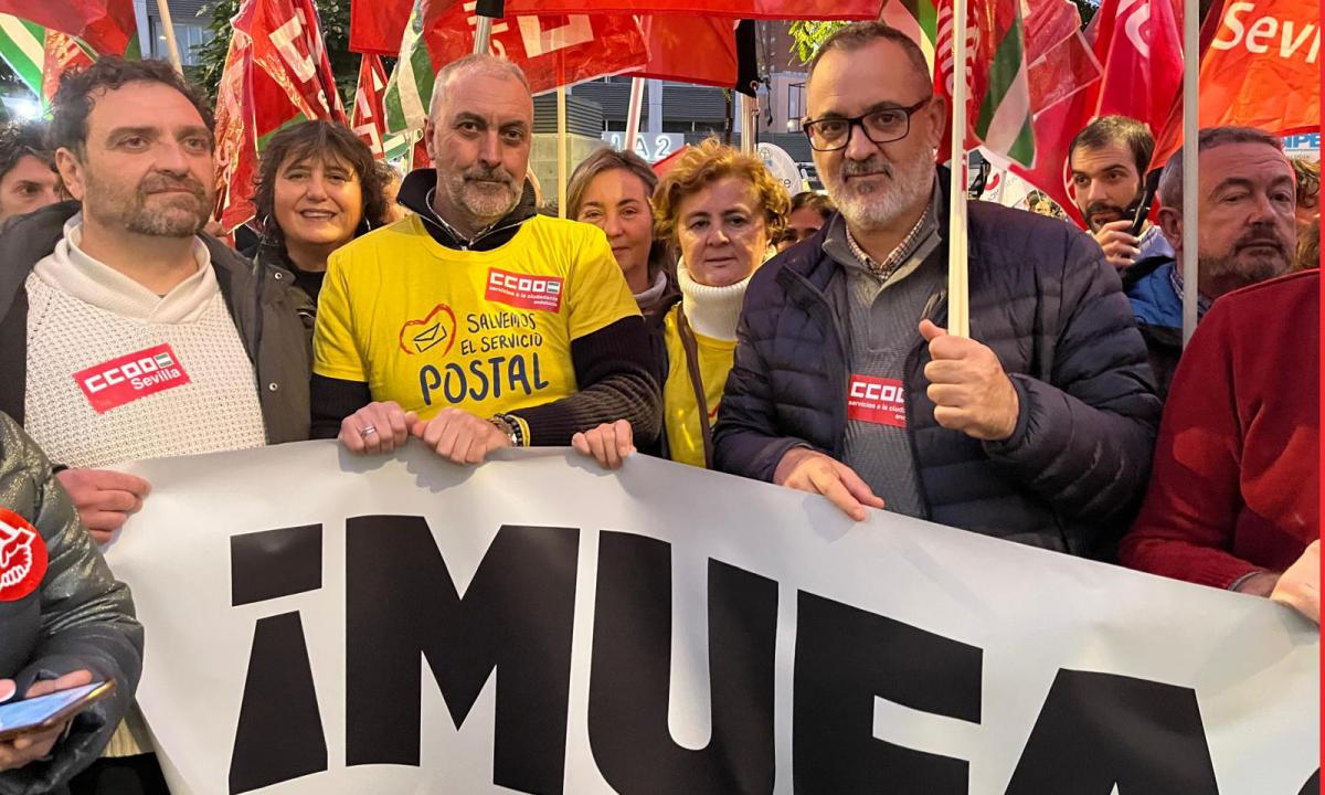 Nos manifestamos en Andaluca por una pronta solucin para MUFACE que garantice la asistencia sanitaria de trabajadoras y trabajadores pblicos